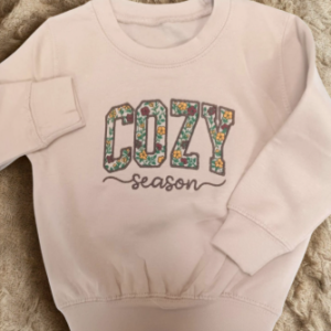 Sweater Cosy Season